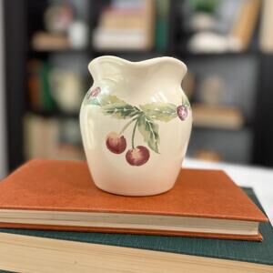 Vintage Pfaltzgraff “Jamberry” Creamer – Designed by Pat Farrell, Made in USA
